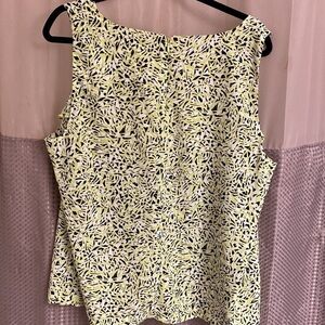 Lime green and black shell blouse with front half zip. Size XXL